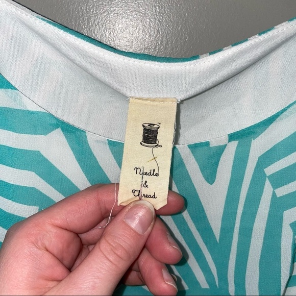 Needle and thread dress - Picture 2 of 4